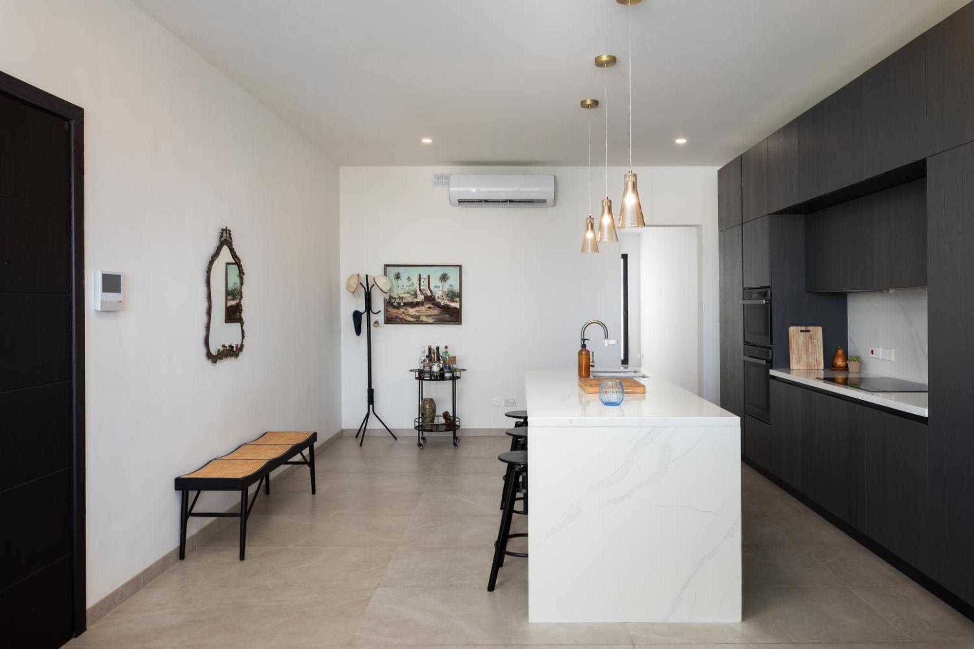 Modern 1Br Spacious Apartment With Terrace - Close To St Thomas Bay Marsaskala Εξωτερικό φωτογραφία